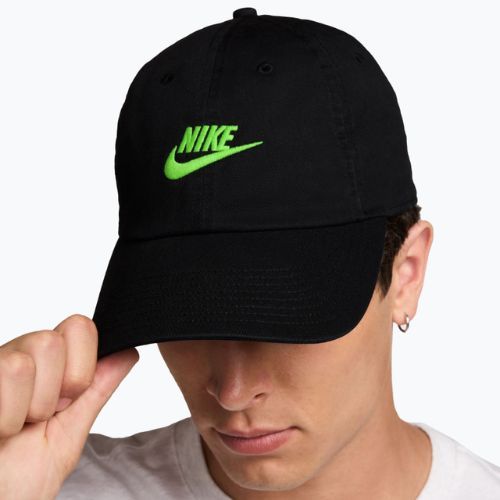 Baseball cap Nike Club Unstructured Futura Wash black/mean green
