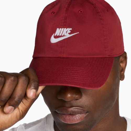 Baseball cap Nike Club Unstructured Futura Wash team crimson/white