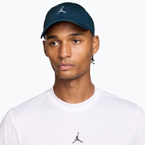 Baseball cap Jordan Club Unstructured Curved-Bill squadron blue/sail