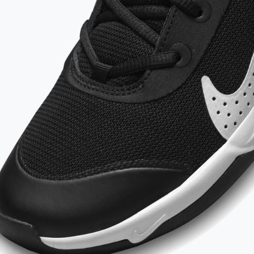 Shoes Nike Omni Multi-Court black/white