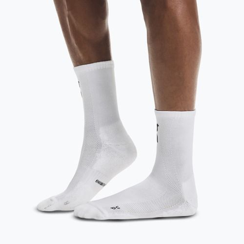 On Core Run High running socks 2 pairs white