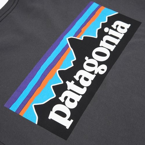 Men's T-shirt Patagonia P-6 Logo ink black