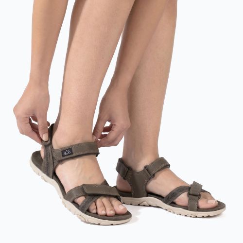 Women's sandals KADVA Cara WMNS brown