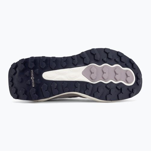 Women's running shoes New Balance Fresh Foam Garoe V2 truffle salt/boyseerry/black