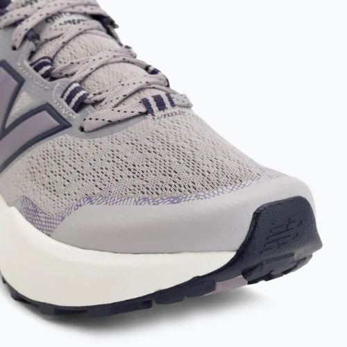 Women's running shoes New Balance Fresh Foam Garoe V2 truffle salt/boyseerry/black