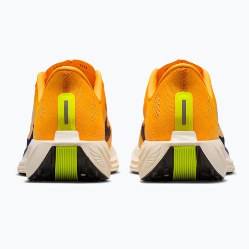 Men's running shoes Nike Pegasus Plus laser orange/alabaster/sail/indigo burst