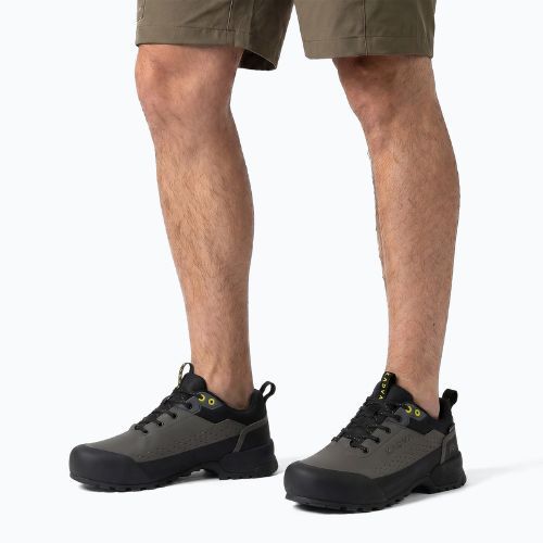 Men's trekking boots KADVA Strike Low WP black