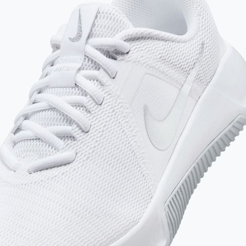 Women's training shoes Nike MC Trainer 3 white/photon dust/metallic platinum