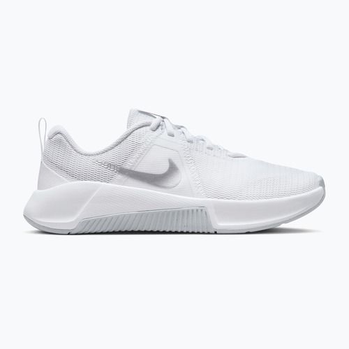 Women's training shoes Nike MC Trainer 3 white/photon dust/metallic platinum
