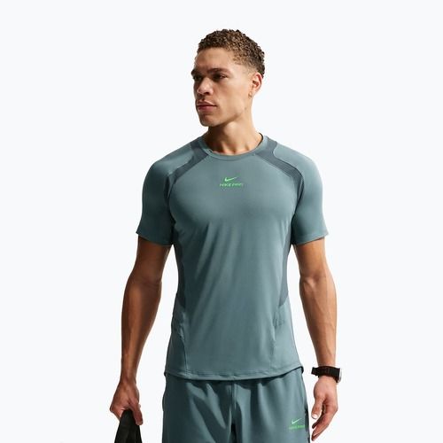 Men's training T-shirt Nike Pro Training Dri-Fit mineral slate/faded spruce/green strike