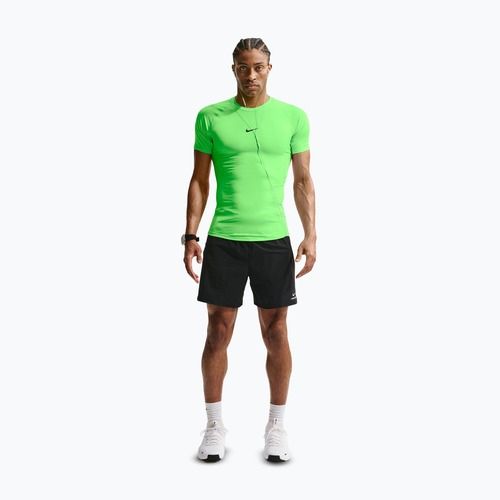Men's training T-shirt Nike Pro Dri-Fit Tight Fitness green strike/black