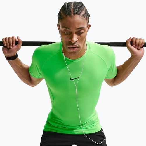 Men's training T-shirt Nike Pro Dri-Fit Tight Fitness green strike/black