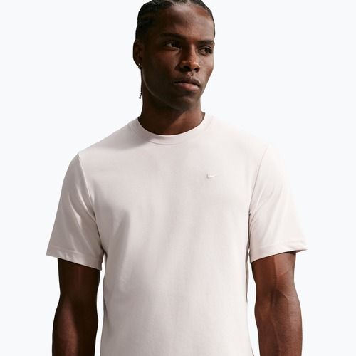 Men's training T-shirt Nike Dri-Fit Primary light orewood brown/light orewood brown