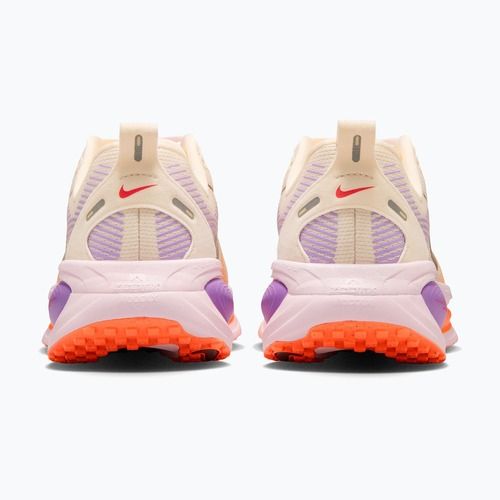 Women's running shoes Nike Vomero 18 chalk/pink foam/bright violet/tattoo