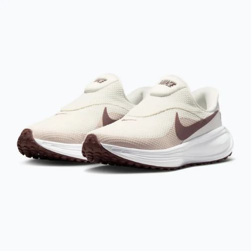 Women's running shoes Nike Revolution 8 EasyOn phantom/white/silt red/tattoo