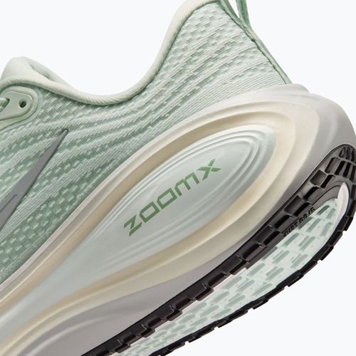Women's running shoes Nike Vomero Plus light silver/metallic silver