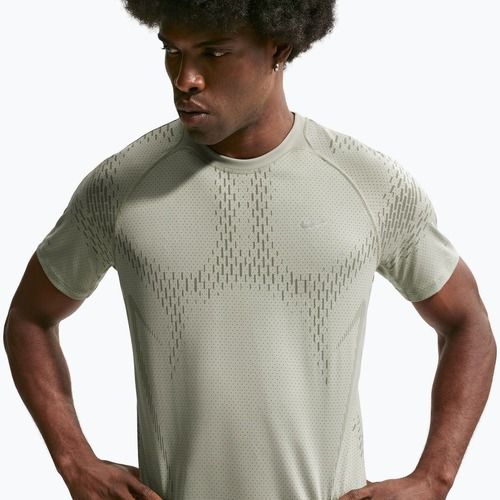 Men's running T-shirt Nike Stride Dri-Fit ADV spruce fog/light army