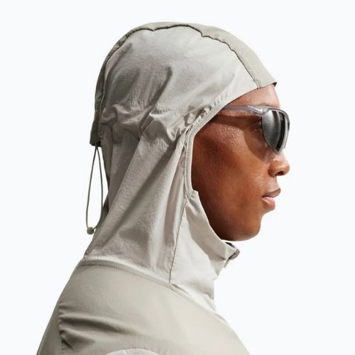 Men's running jacket Nike Stride Dri-Fit light army/spruce fog