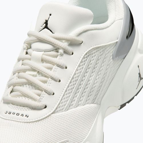 Women's shoes Jordan Trunner Flow summit white/metallic silver/black