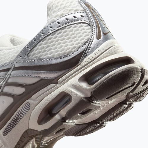 Women's shoes Nike Air Max Moto 2K phantom/metallic silver/baroque brown
