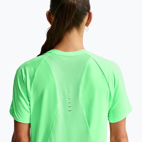 Women's running shirt Nike Swift Dri-Fit illusion green