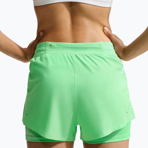 Women's running shorts Nike Swift Mid-Rise 2in1 illusion green