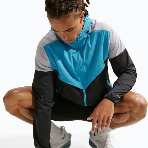 Men's running jacket Nike Impossibly Light Windrunner black/light current blue/wolf grey