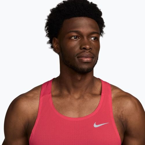 Men's running shirt Nike Fast Dri-Fit fusion red
