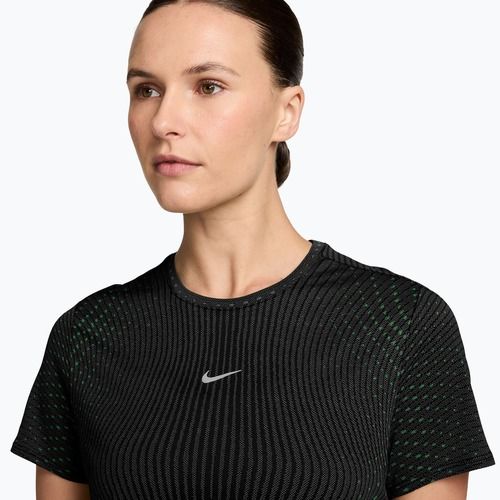 Women's running shirt Nike Swift Aero-Fit black/light green spark
