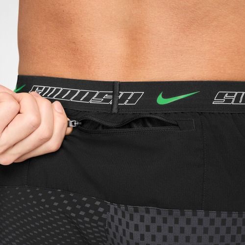 Men's running shorts Nike Stride black