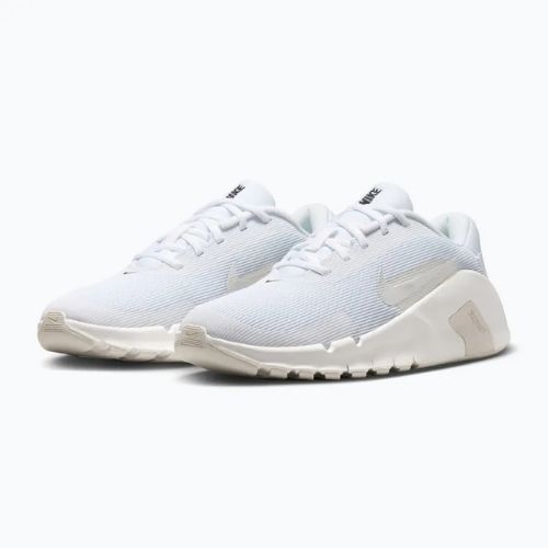 Women's training shoes Nike Flex Train white/sail/phantom/ metallic silver