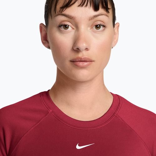 Women's training shirt Nike Pro Seamless tough red/white