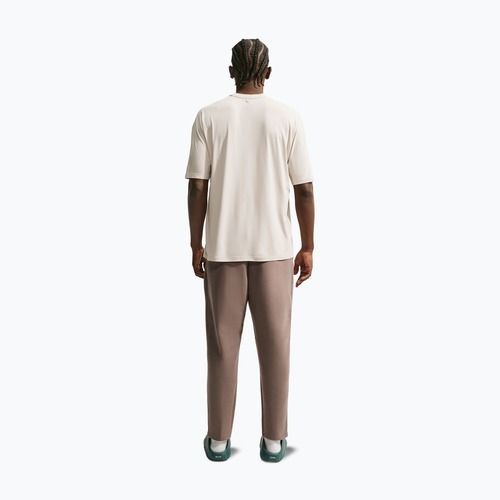 Men's training shirt Nike 24.7 ImpossiblySoft Light light orewood brown/sail/lilght iron ore