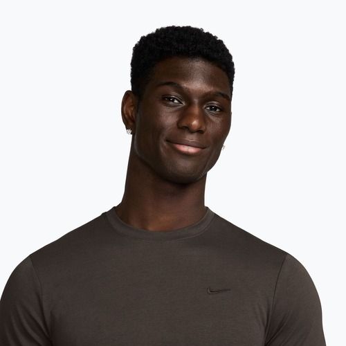 Men's training shirt Nike Primary baroque brown/baroque brown
