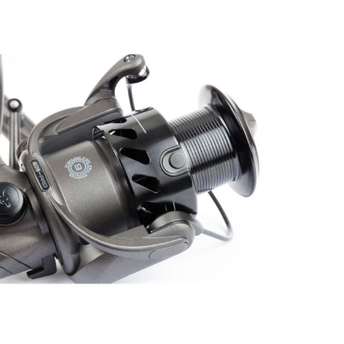Fox International EOS 10K Pro carp fishing reel black CRL081