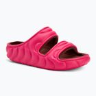 Crocs Classic Cozzzy Overpuff Sandal dragonfruit slides