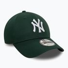 New Era League Essential 9Forty New York Yankees baseball cap dark green