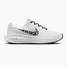 Women's running shoes Nike Revolution 8 white/metallic gold/black