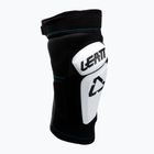Leatt 3DF 6.0 bicycle knee protectors black and white 5018400490