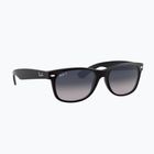 Sunglasses Ray-Ban New Wayfarer Classic black matte/blue gradient