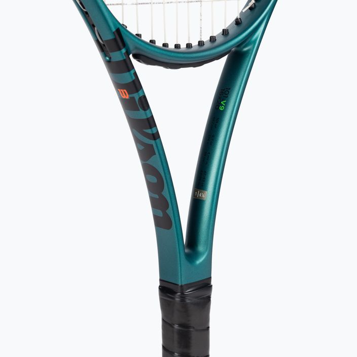 Wilson Blade 101L V9 green tennis racket 4