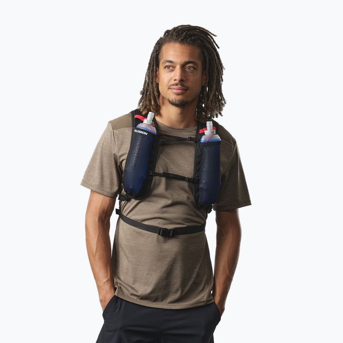 Salomon Cross 8 l white/black running backpack 3