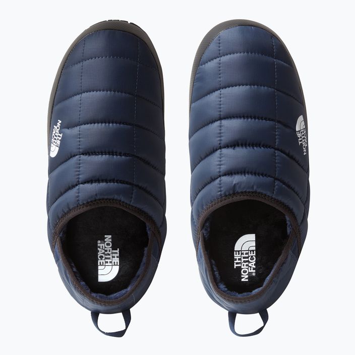 Men's slippers The North Face Thermoball Traction Mule V summit navy/white 5