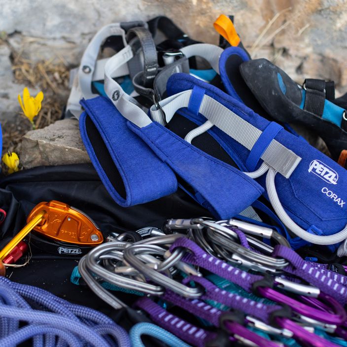 Petzl Corax climbing harness dark blue C051BA00 3