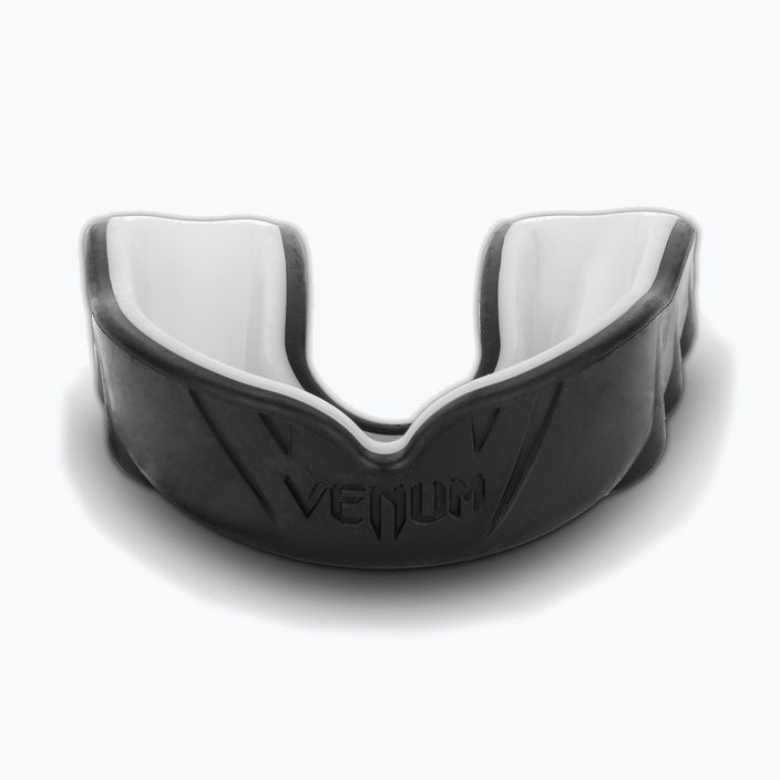 Venum Challenger single jaw protector black and white 0618 3