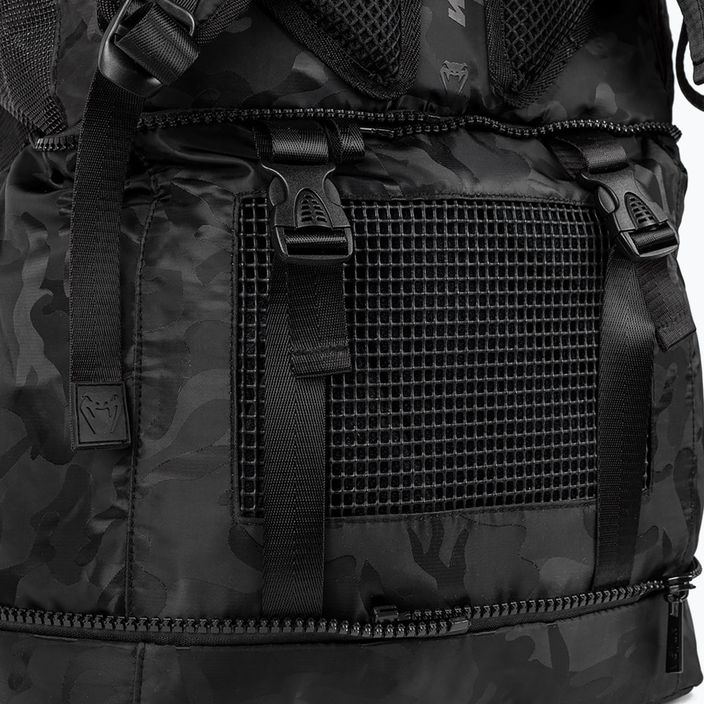 Venum Challenger Xtrem black/dark camo training backpack 9