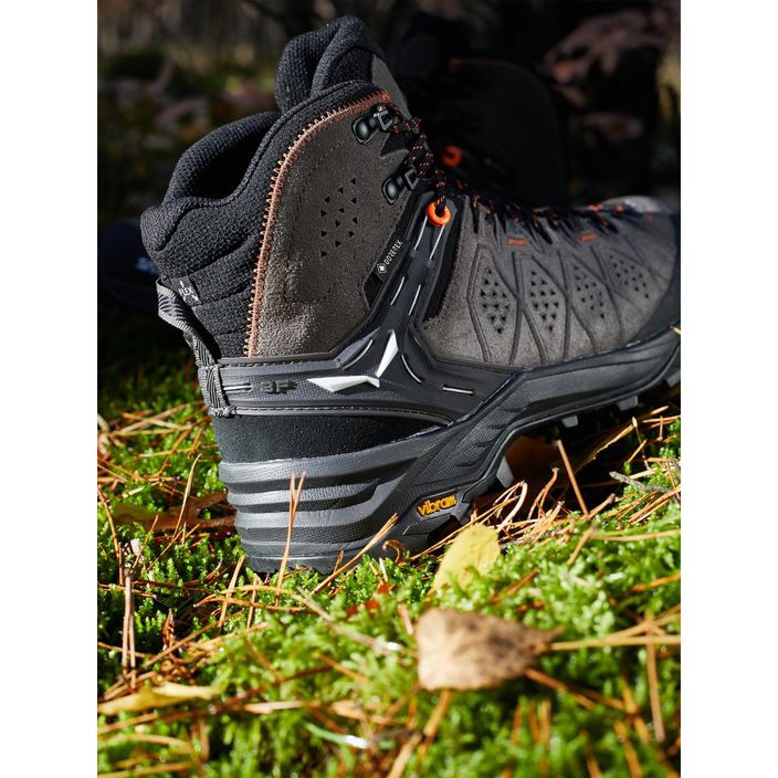 Men's trekking boots Salewa Alp Trainer 2 Mid GTX brown 00-0000061382 11