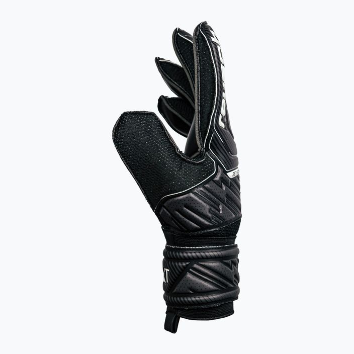 Reusch Attrakt Solid goalkeeper gloves black 5270515-7700 8