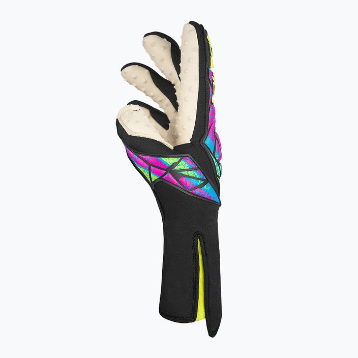 Reusch Attrakt SpeedBump Strapless goalkeeper gloves black/safety yellow 4