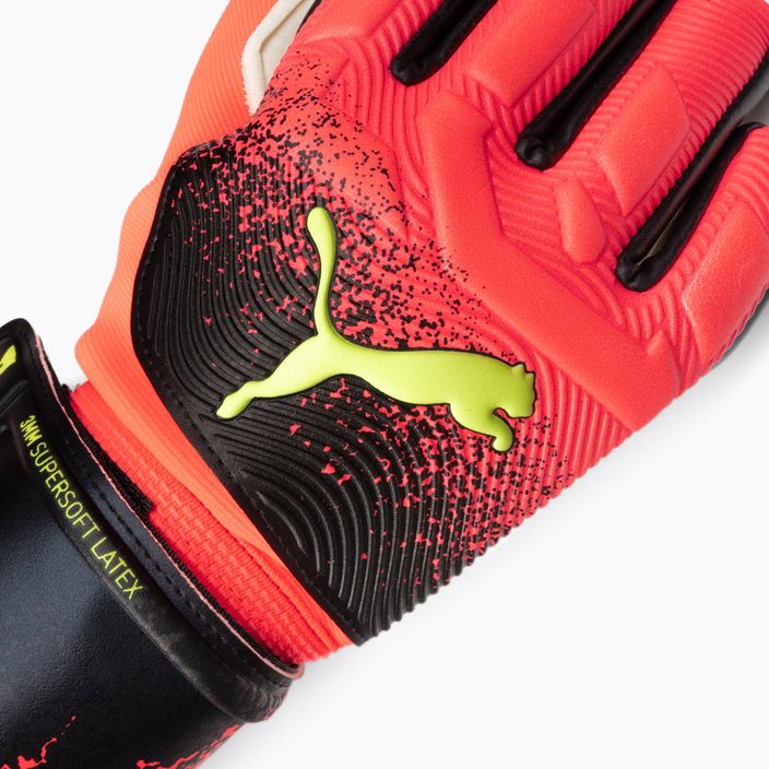 PUMA Future Z:ONE Grip 3 NC goalkeeper's gloves orange 041809 05 3